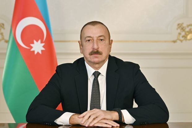 İlham Əliyev Rumıniyada işgüzar səfərdədir